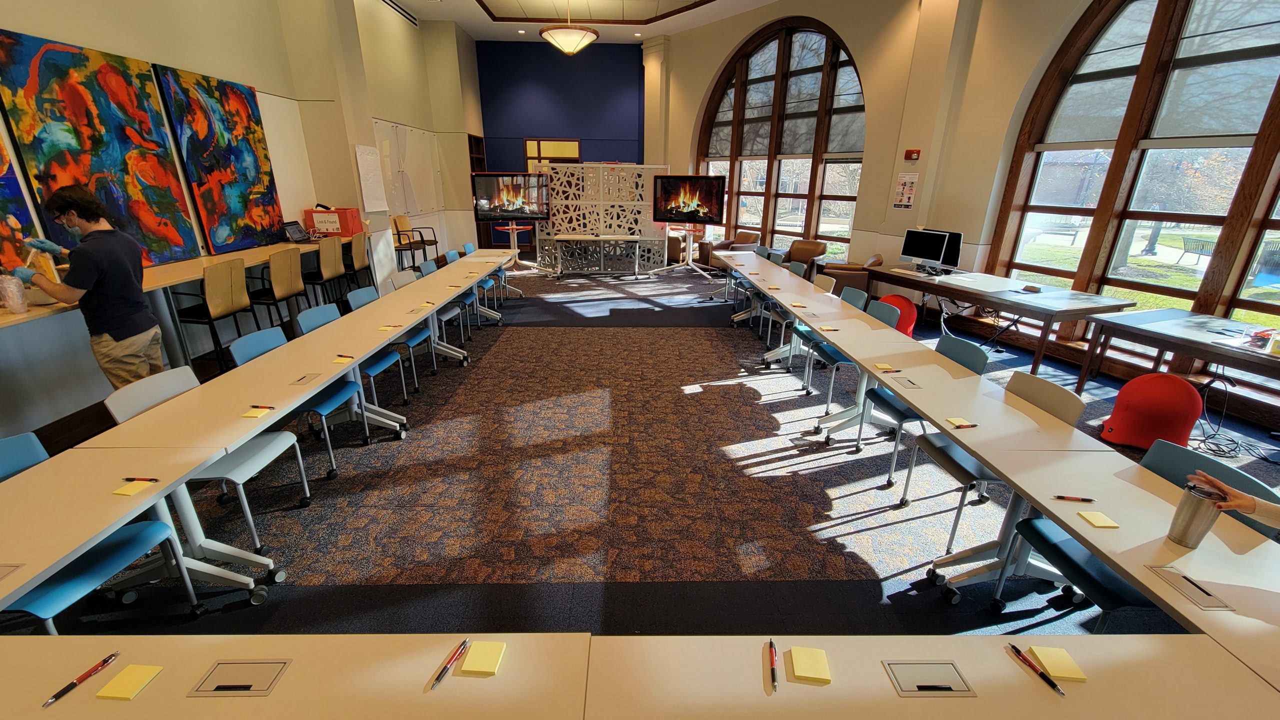 Photo of room 1140 in the ADP Center for Learning Technologies