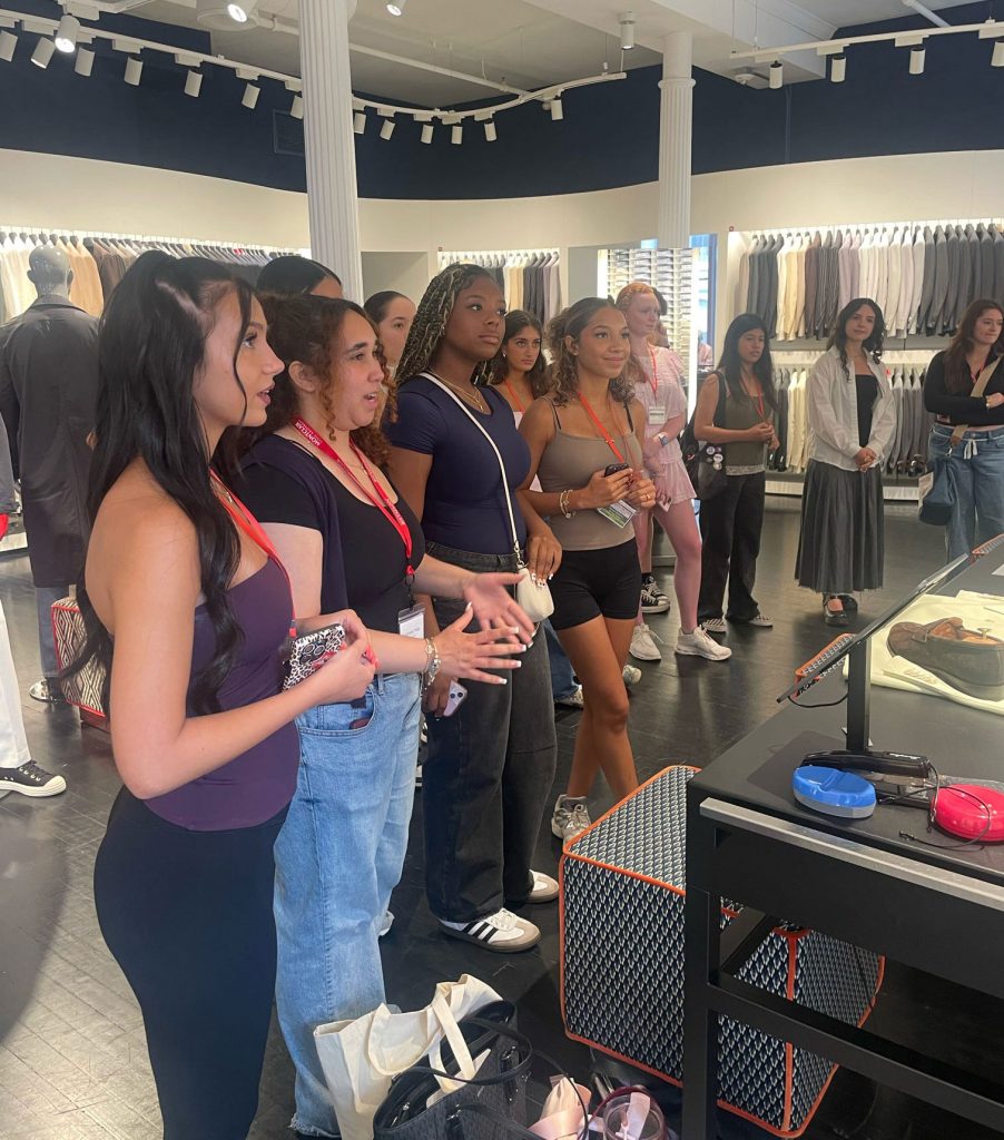 Fashion Merchandising Pre-College, July 2025