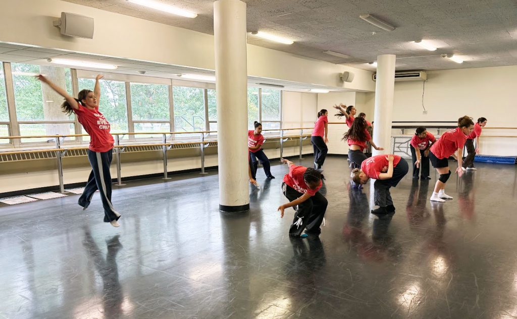 DEL MSC in Kristen Bell's class