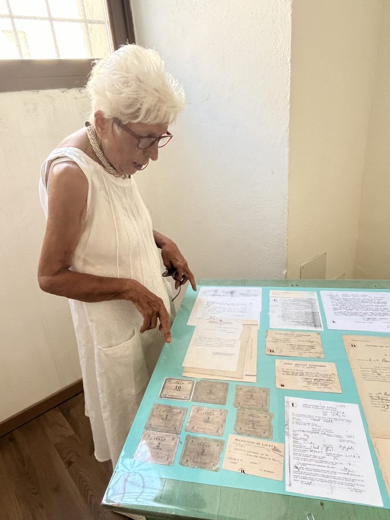 Carmela Zangara at the documentation center 