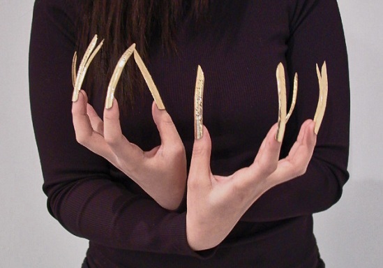 long gold fingernails