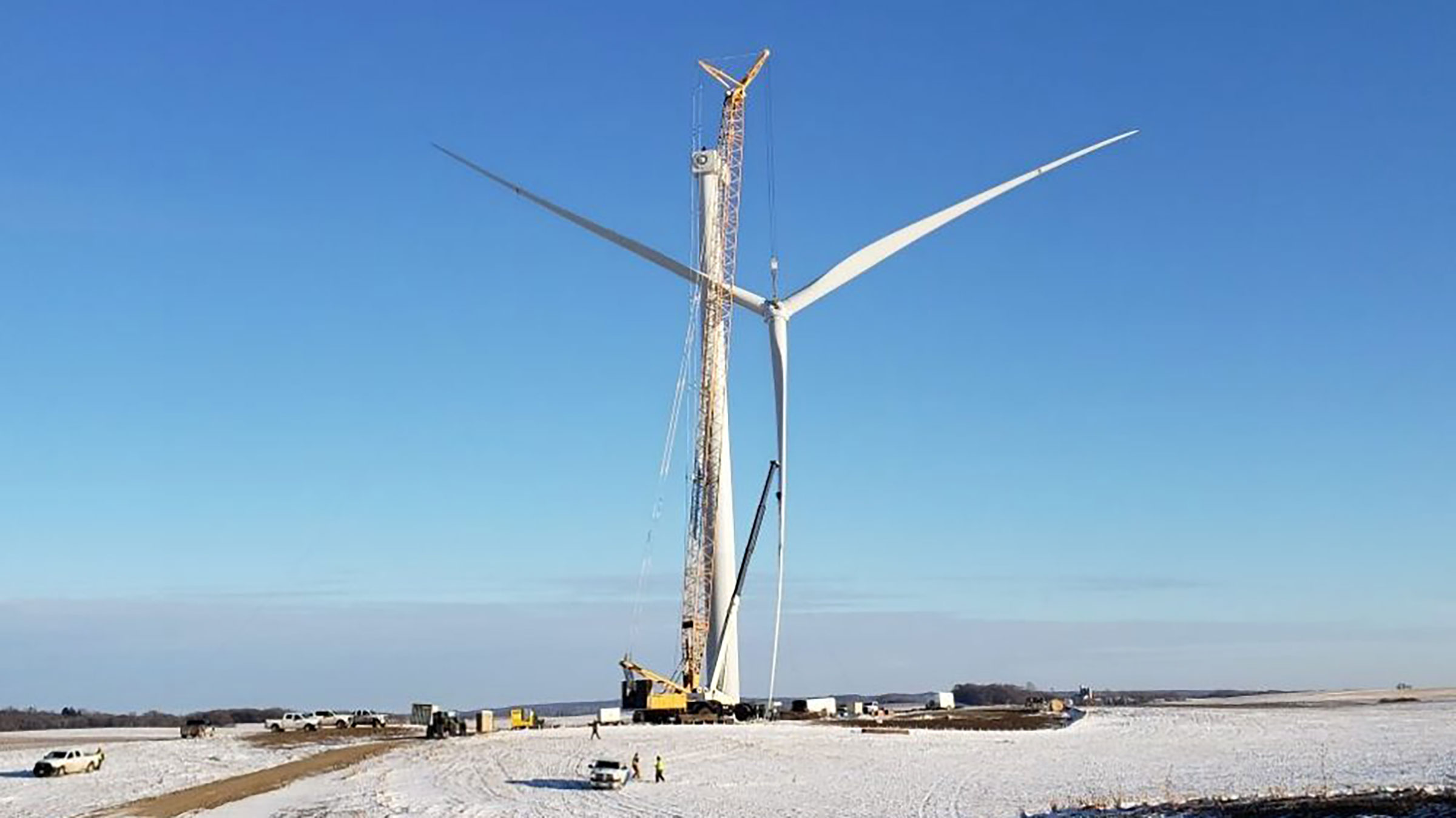 Windsolar Pairing Project In Minnesota Cuts Equipment Costs While