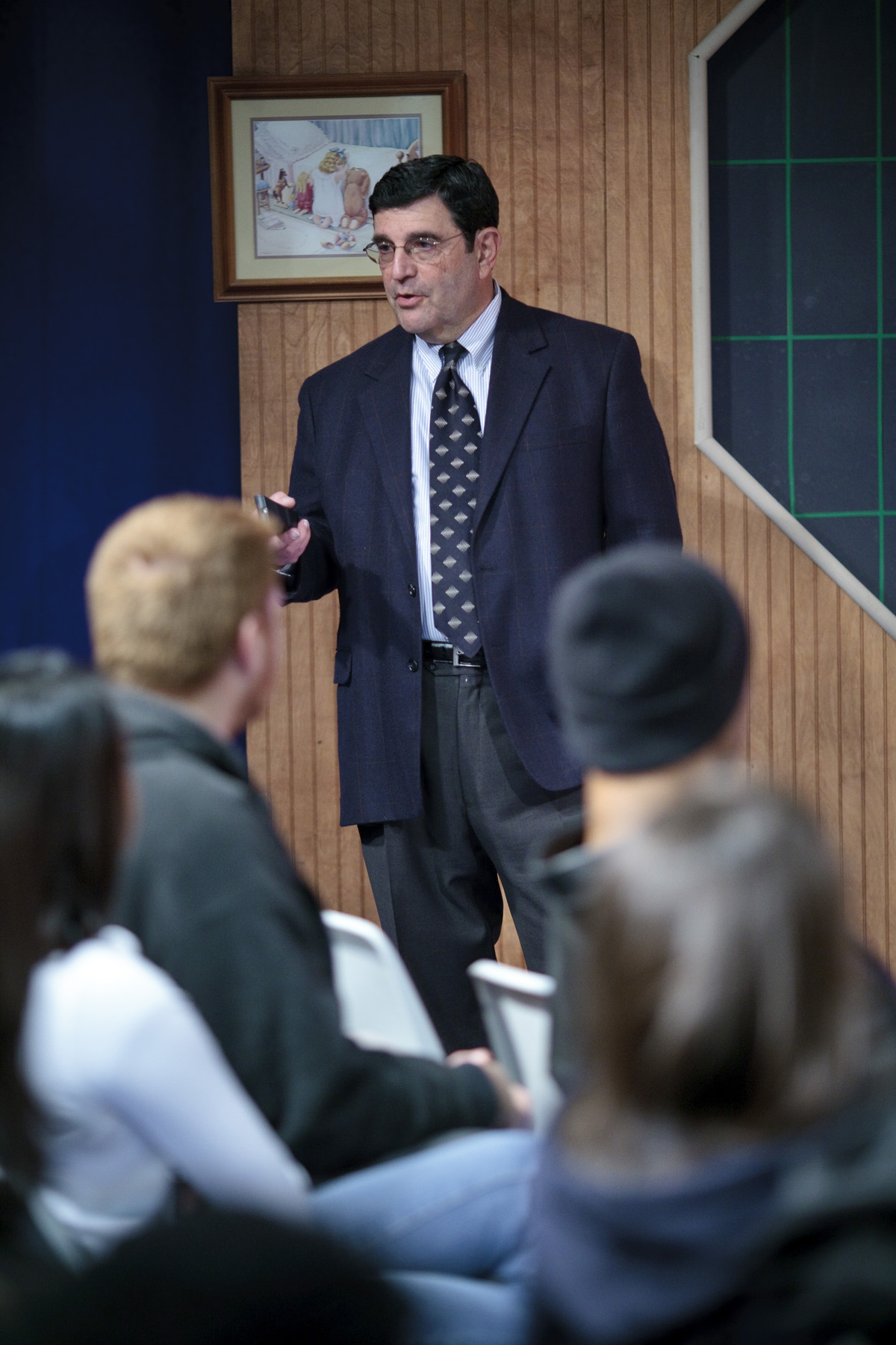 Broadcasting Professor Stuart Schwartz addresses students.