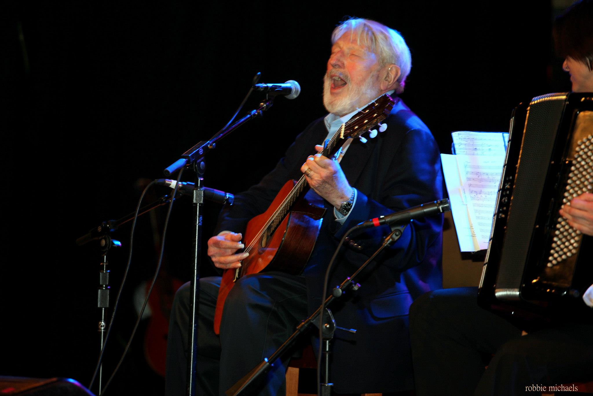 Theo Bikel sings with Merima Kljuco at the American Eagles Awards show.
