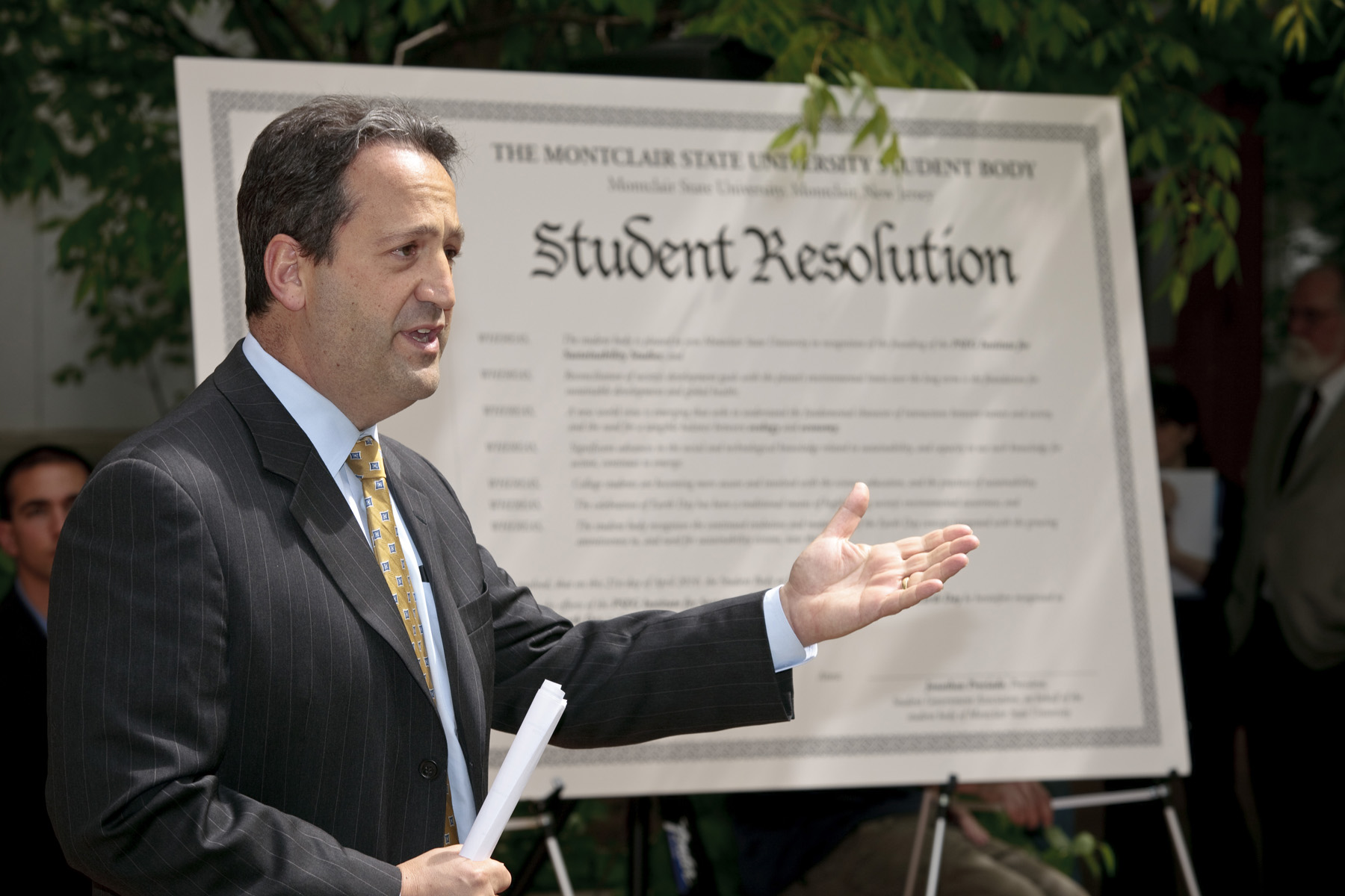 PSE&G President and COO Ralph A. LaRossa addresses the audience.