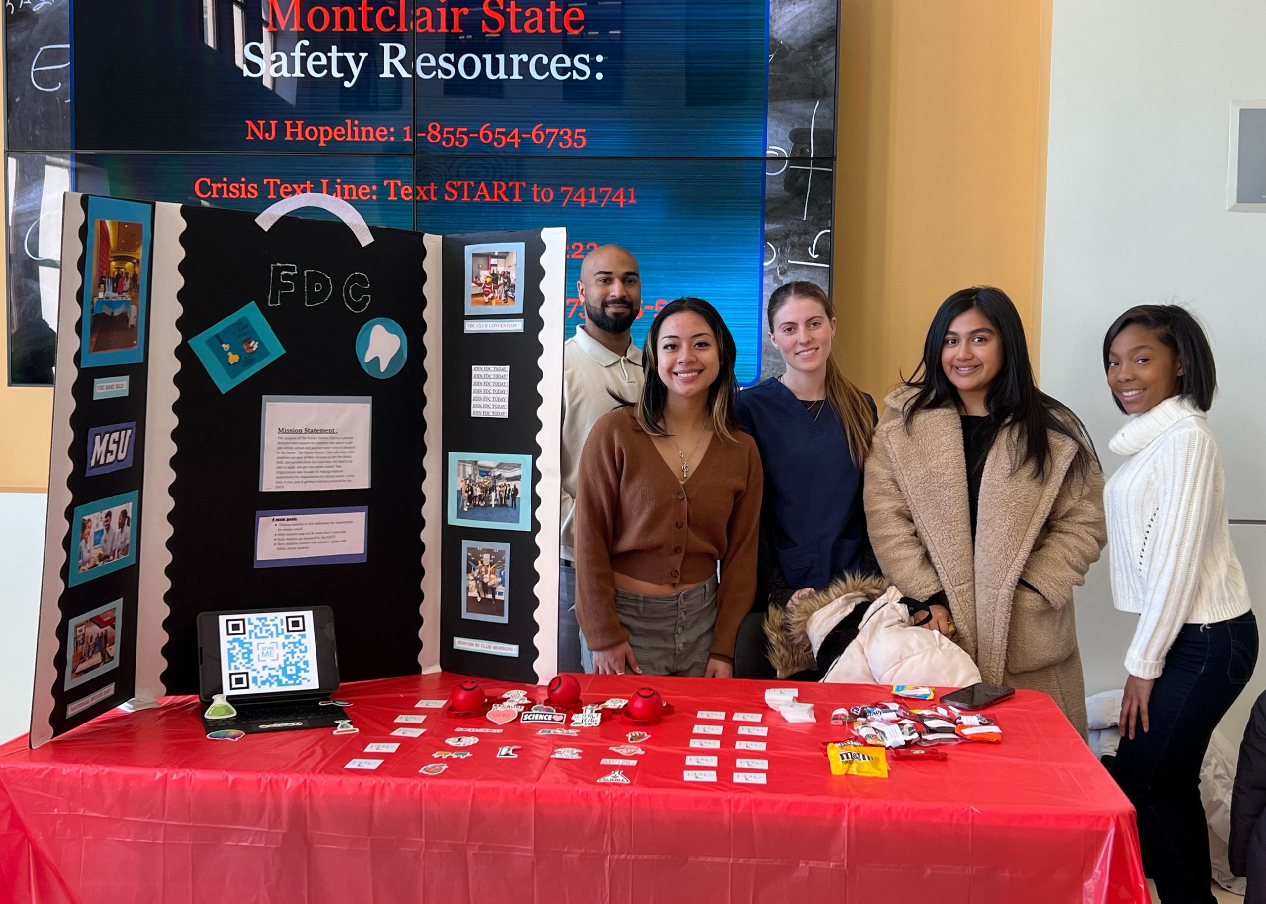 Future Dentists Club table at STEM-Powerment org fair