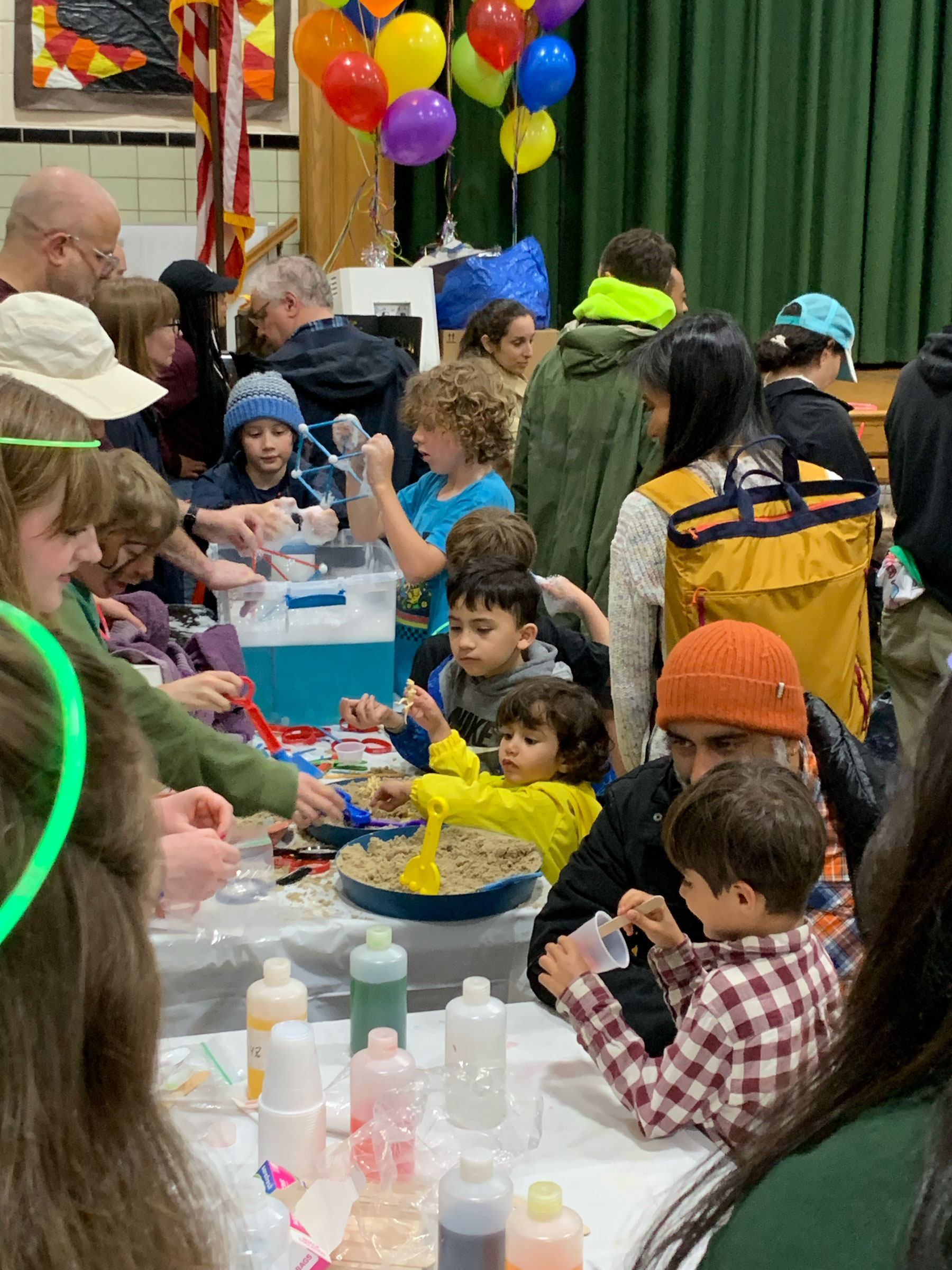 elementary school students at STEM Festival