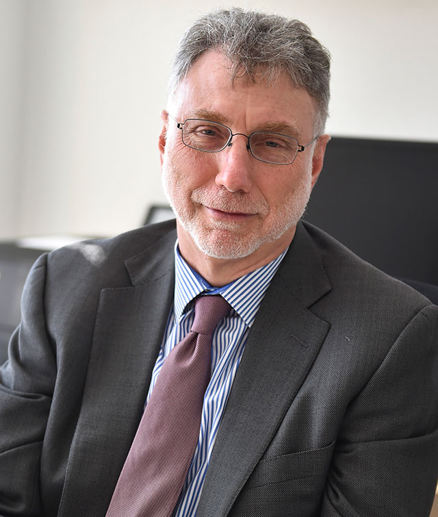 Photo of Washington Post Editor Martin Baron.