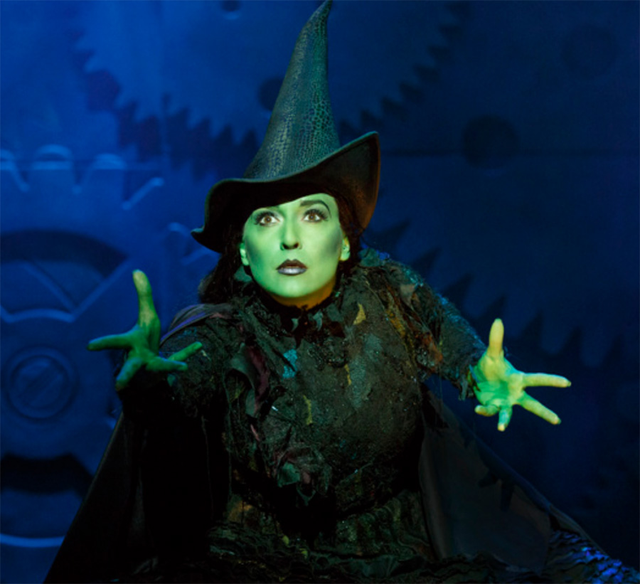 Jessica Vosk ’07 starring as Elphaba on Broadway.