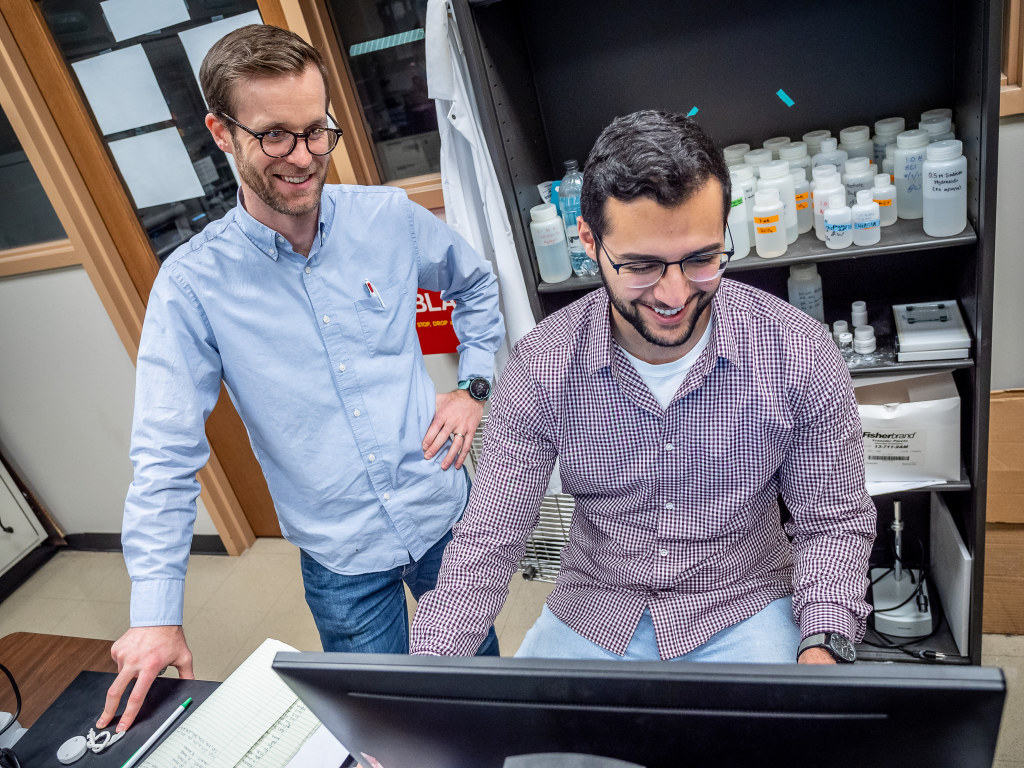 O’Neil works with senior Frank Rabboh, who is working on a grant of his own from the New Jersey Space Grant Consortium to develop 3D printed sensors that could be used on a long-term space mission.