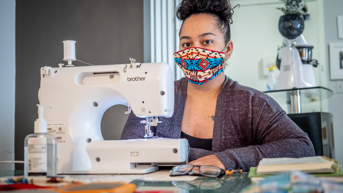 Student wearing facemask