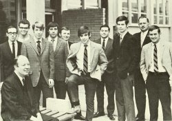 Sepia photo of members of class of 1970