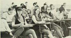 1971 students at desks
