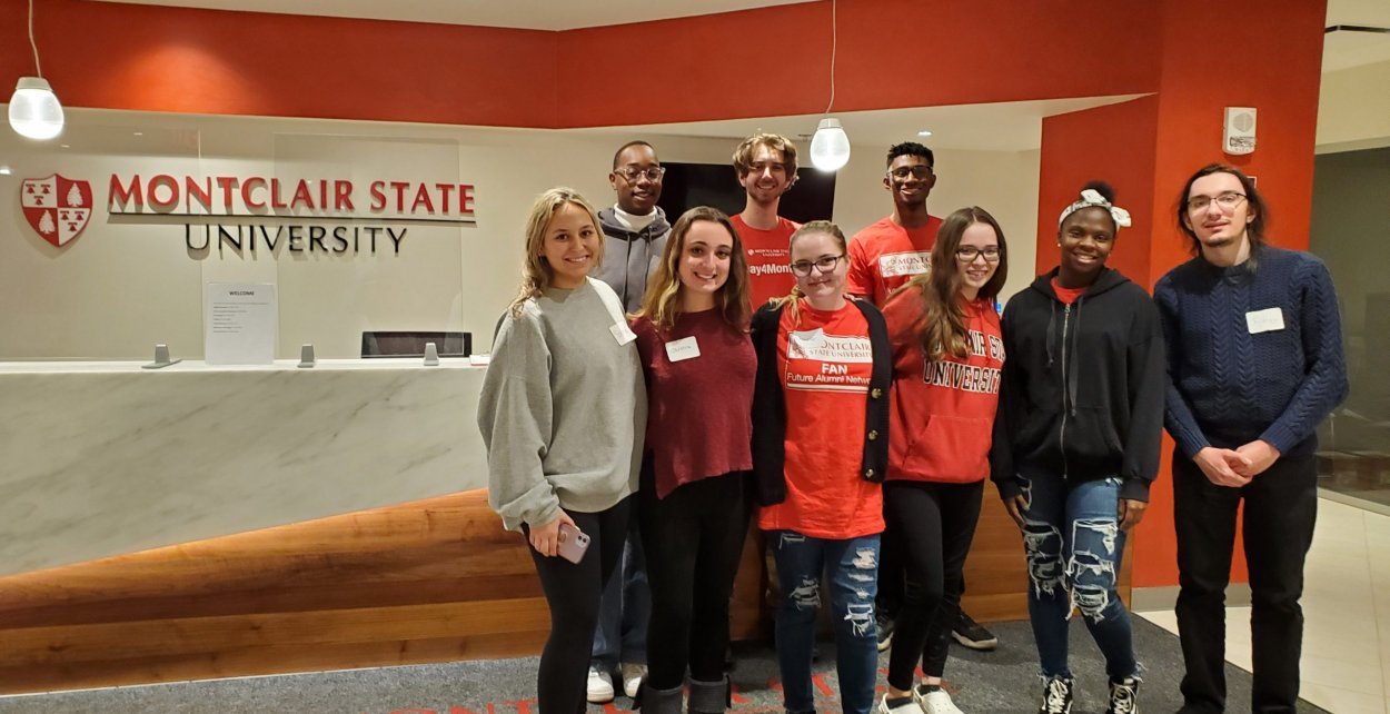 Students Reach Out To University Donors With A Special Message Alumni