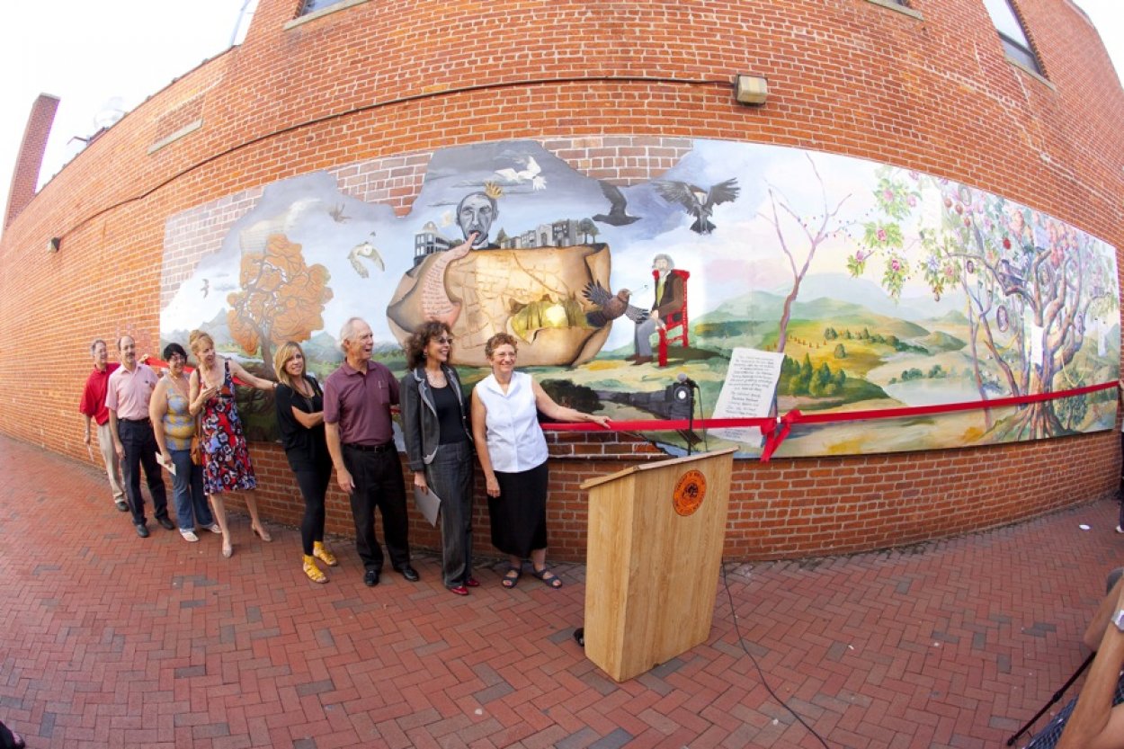 Art And Design Students Create Public Mural For Montclair College Of