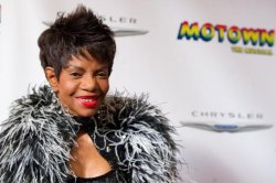 Melba Moore '70, to receive 2016 College of the Arts 2016 Distinguished Alumni Award.