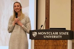 Alexandra Thelin Blackowski presenting at the 10th Annual Leadership Institute