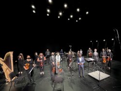 Cali Sinfonia on Stage with Anthony McGill