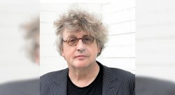 Feature image of Paul Muldoon
