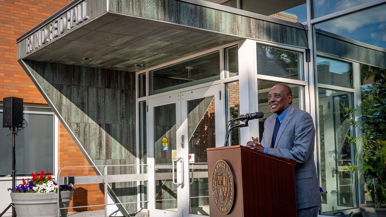 University Renames Science Hall To Honor Former President Irvin D. Reid