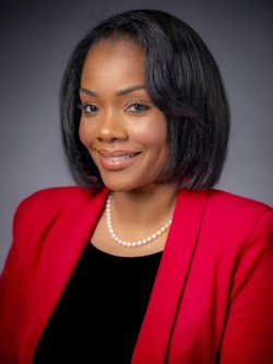 Temeshia Lemons, Director of UC Advising