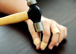 hammer nail injured hand