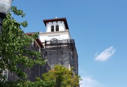 University Hall with scaffolding