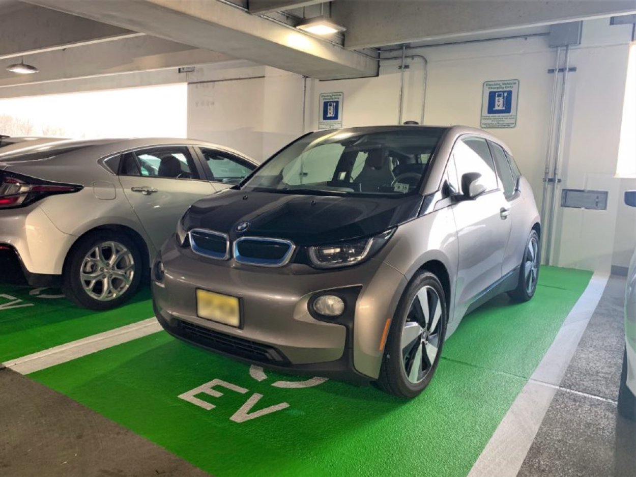 Electric Vehicle (EV) Charging Stations Now Available On Campus! –  University Facilities - Montclair State University