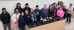 Senator Andrew Zwicker and physics students.