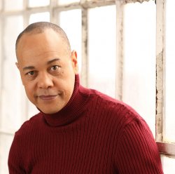 Photo of Tyrone Henderson