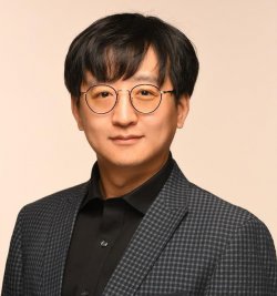 Photo of Hao Liu