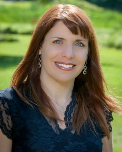 Photo of Denise Rodak