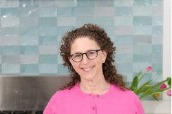 Photo of Marissa Rothkopf Bates