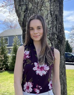 Photo of Samantha Zakrzewski