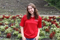 Information Desk Assistant Mia