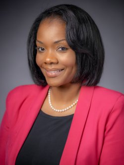 Temeshia Lemons, Director of UC Advising