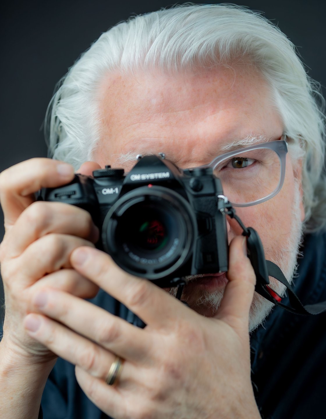 Mike Peters behind the camera