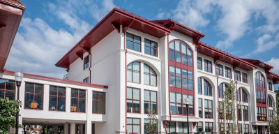 CSAM building in daylight.