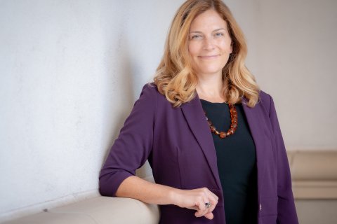 Photo of Dr. Sara Goldstein