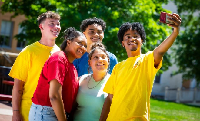 Students on main quad taking a selfie