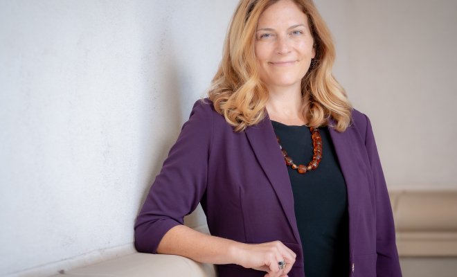 Photo of Dr. Sara Goldstein