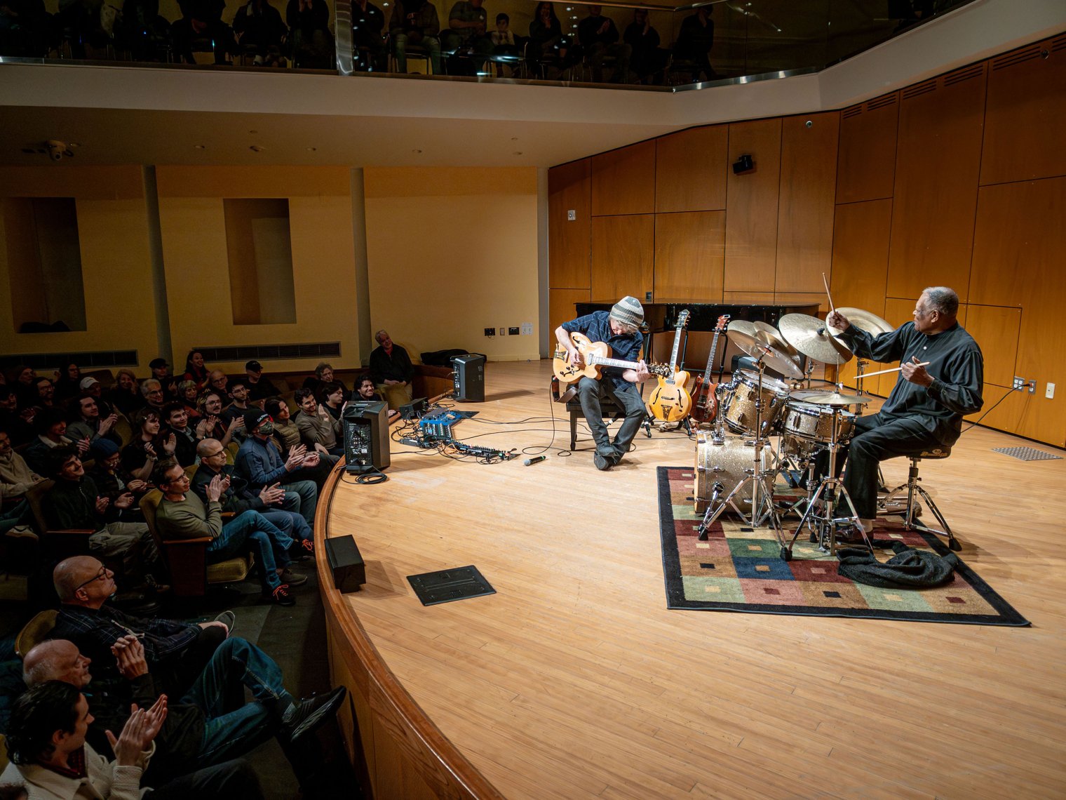 Pat Metheny and drummer Billy Hart perform onstage.